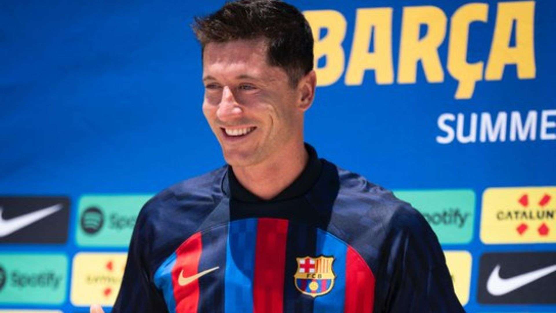 为安道尔F 为安道尔F