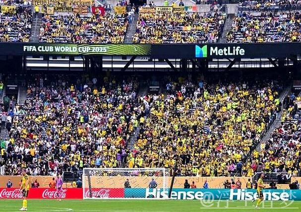 40岁传奇震撼世俱杯：锁死欧冠最佳射手，9次成功过人！对手钦佩